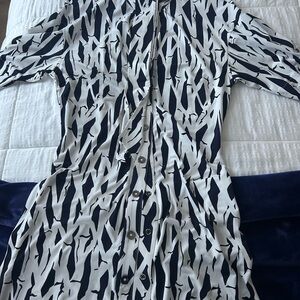 Laundry By Shelli Segal Navy and White (Bamboo print) Abstract Dress
